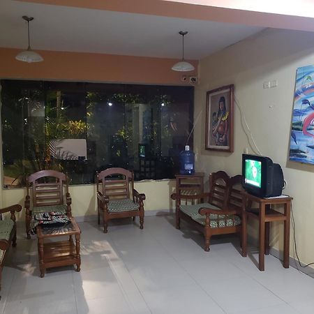 Hostal El Puerto Yurimaguas Екстер'єр фото