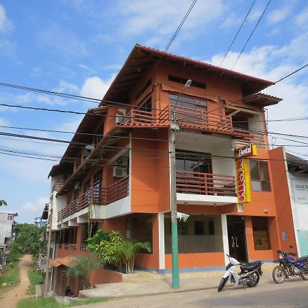 Hostal El Puerto Yurimaguas Екстер'єр фото