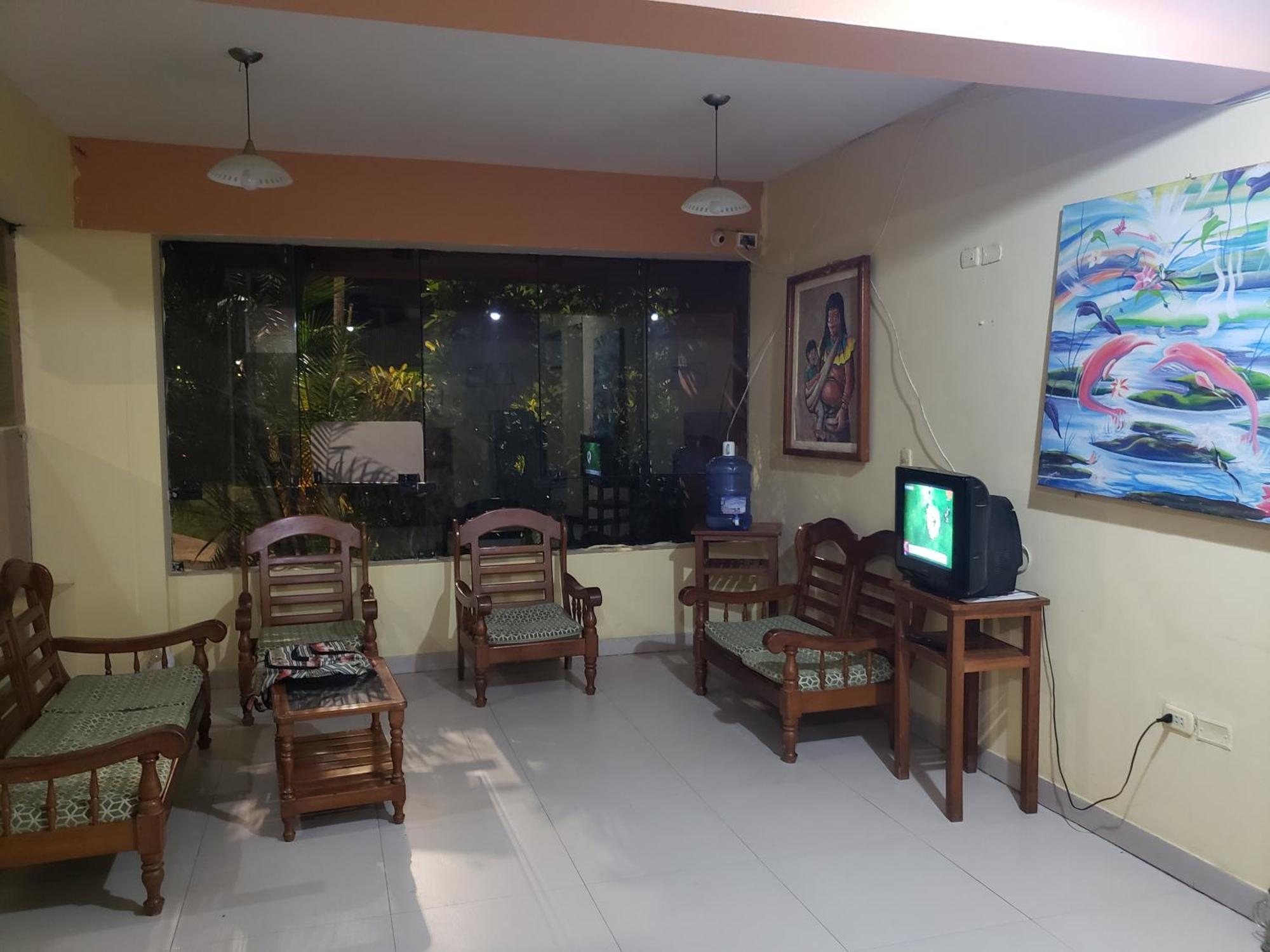Hostal El Puerto Yurimaguas Екстер'єр фото