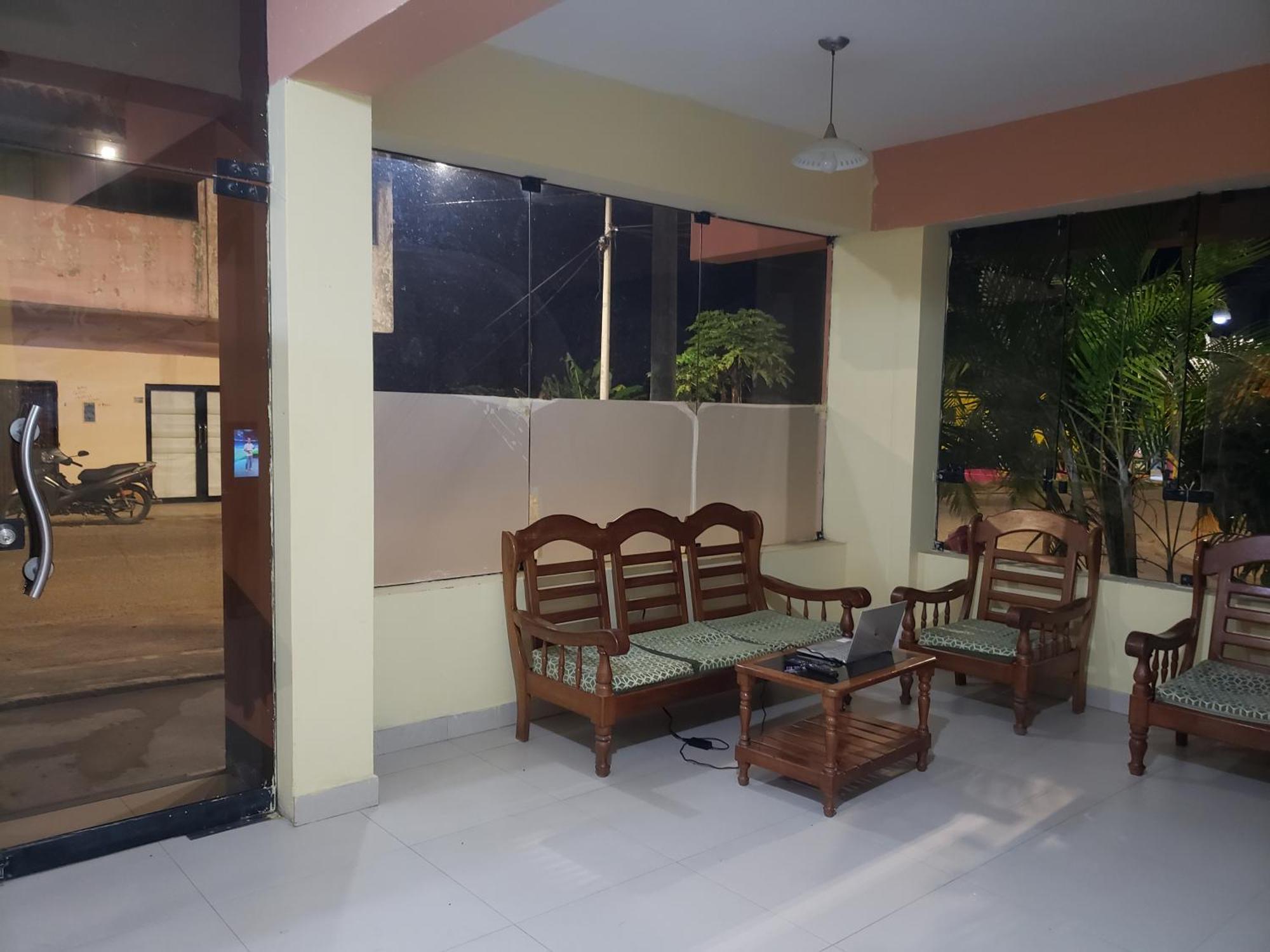 Hostal El Puerto Yurimaguas Екстер'єр фото