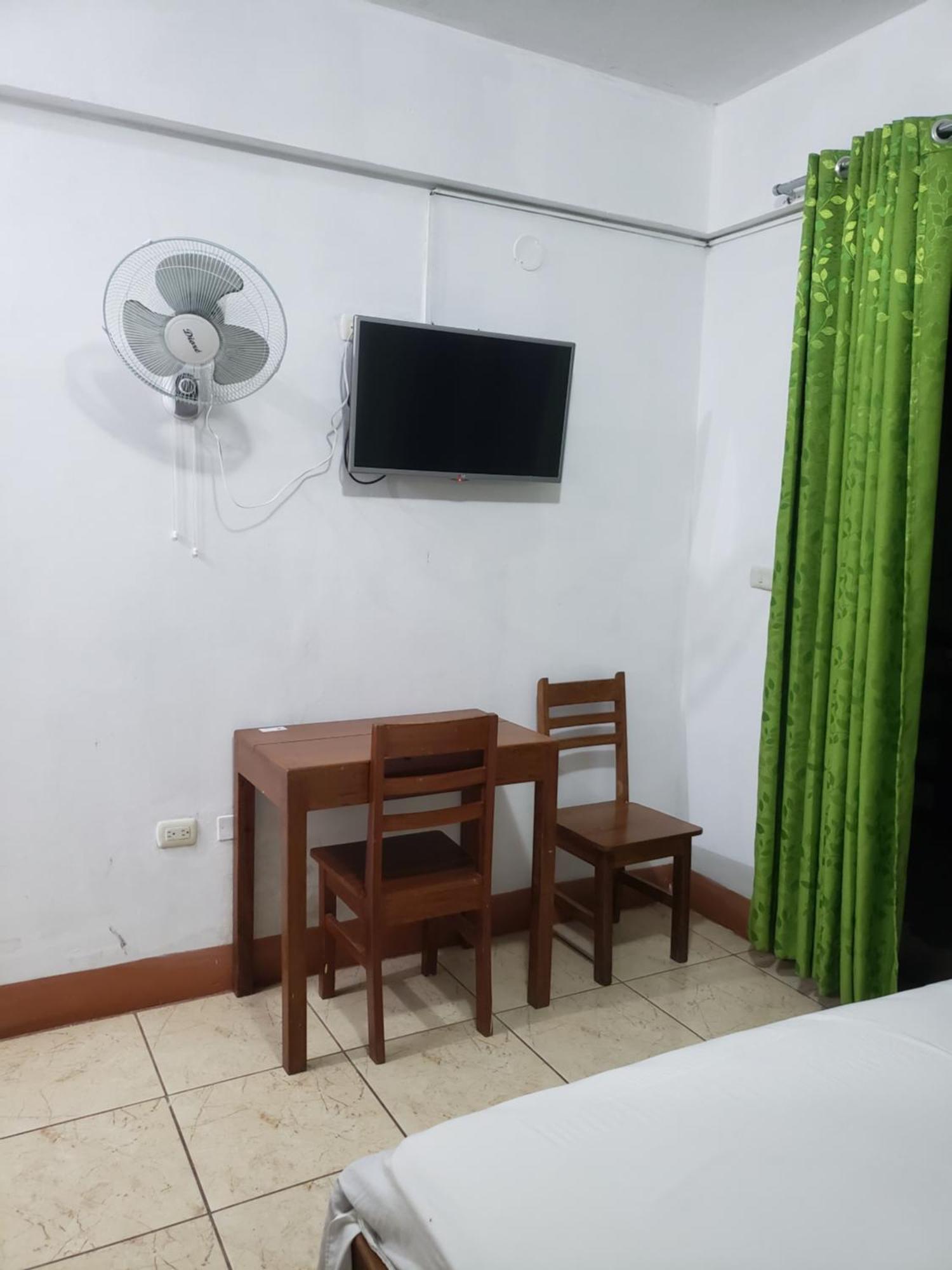 Hostal El Puerto Yurimaguas Екстер'єр фото