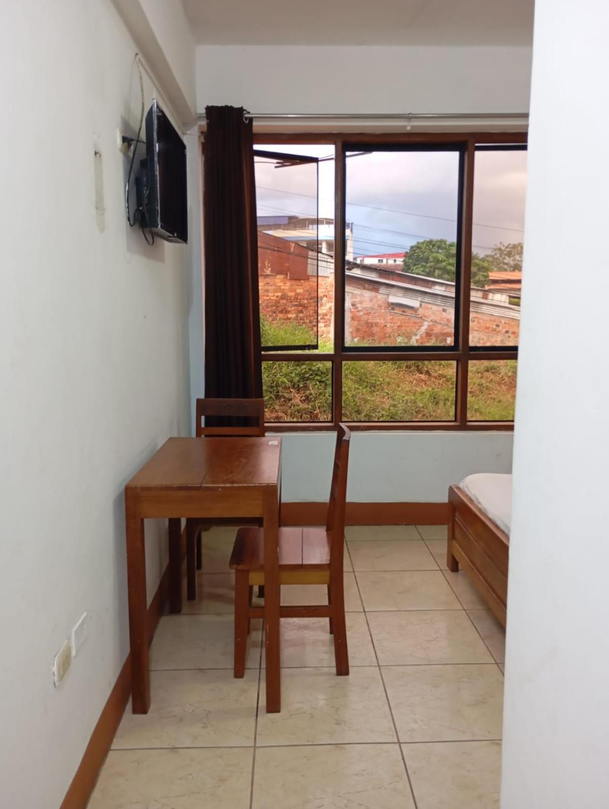 Hostal El Puerto Yurimaguas Екстер'єр фото