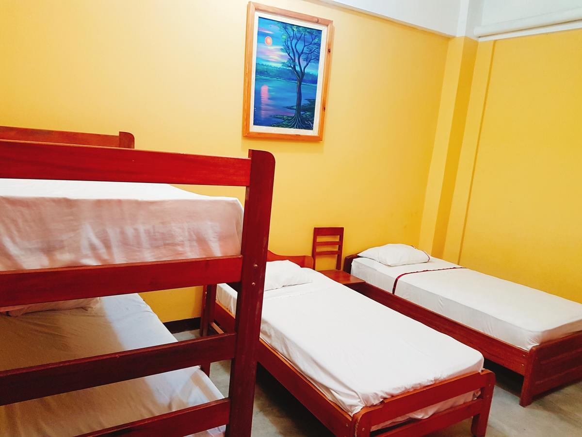 Hostal El Puerto Yurimaguas Екстер'єр фото